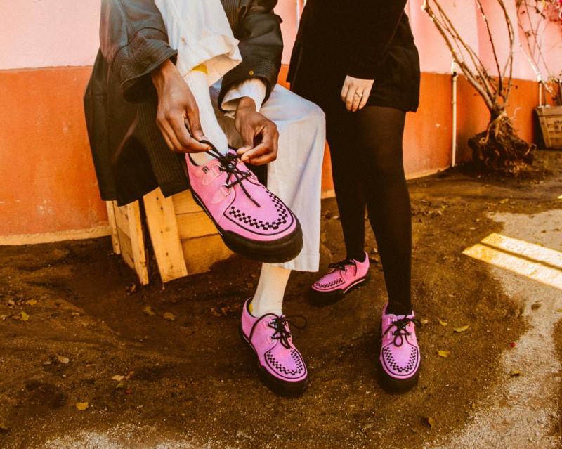 T.U.K. Footwear plattformsneaker i semsket skinn rosa fottøy kvinner 246X234