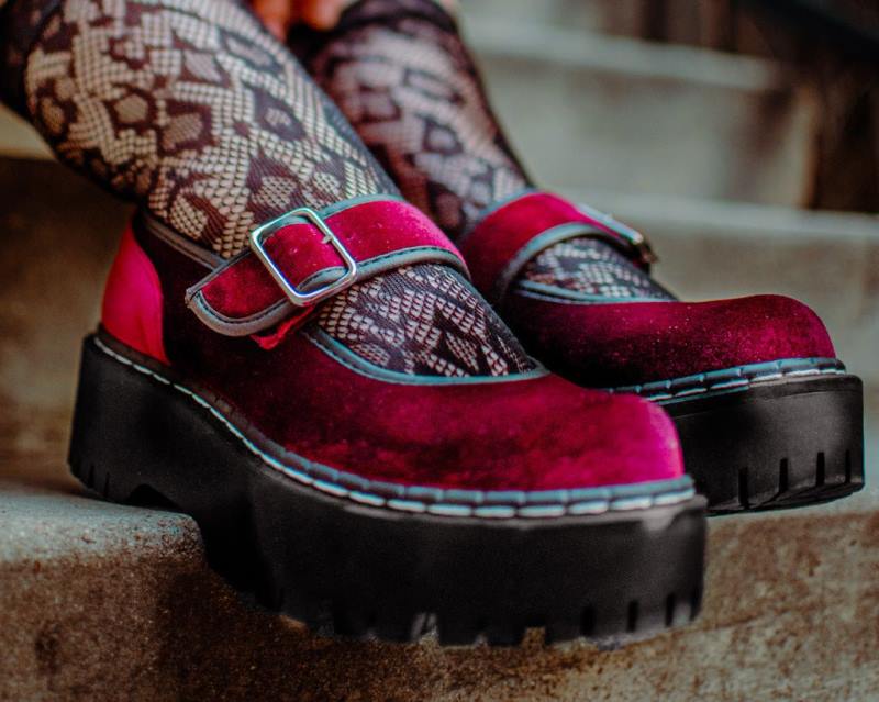 T.U.K. Footwear fløyels dobbeldekker mary jane burgunder fottøy kvinner 246X166
